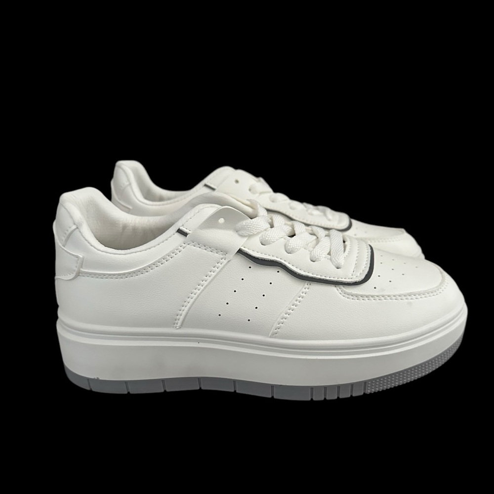 Pretty Little Things White & Gray Platform Sneakers, Size 8.5. Brand New!